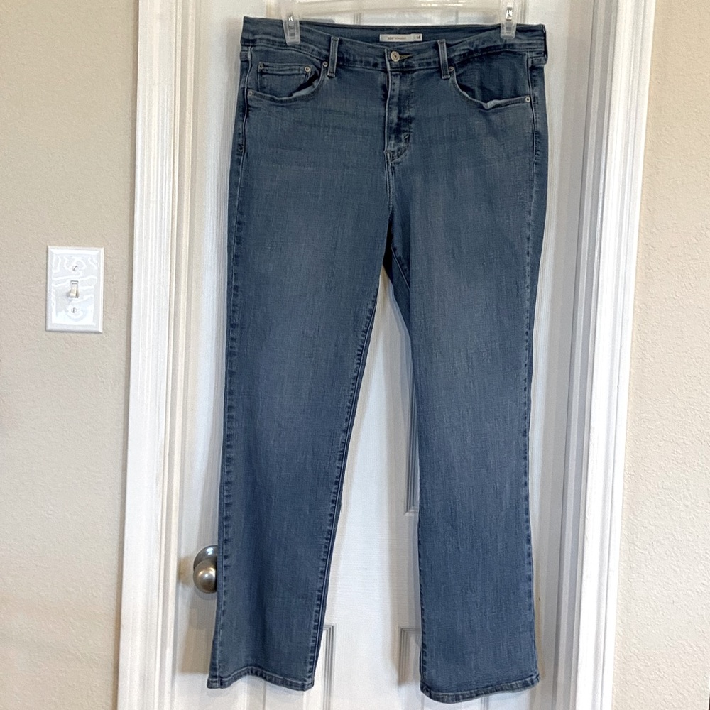 Levi’s 505 Straight Leg Light Wash Jean Women’s 14